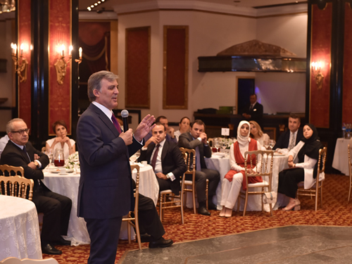 Abdullah Gül Üniversitesi’ni Destekleme Vakfı Kurucuları ile İftar